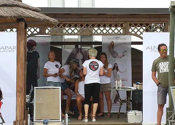 Eraclea Palace 4 Stelle S فندق ايراكليا ماري