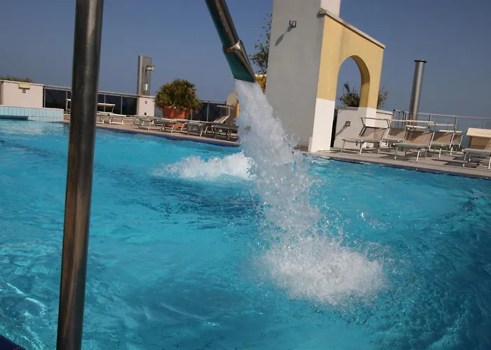 Eraclea Palace 4 Stelle S ايراكليا ماري