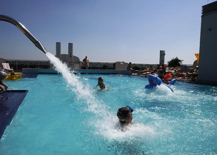 호텔 Eraclea Palace 4 Stelle S 에라클레아 마레