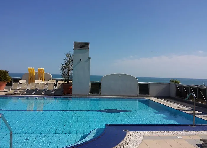 호텔 Eraclea Palace 4 Stelle S